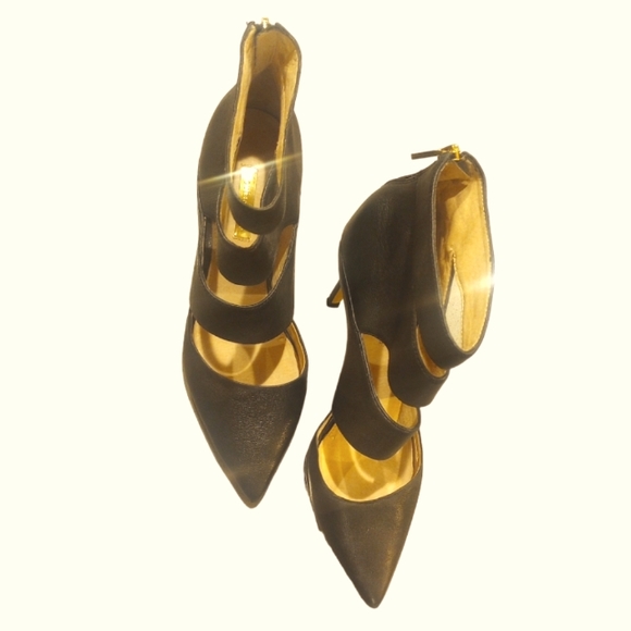 Louise et Cie Heels - Picture 1 of 7